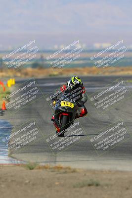 media/Aug-13-2023-CRA (Sun) [[1cfc37a6fb]]/Race 4 400 Superbike/Race/